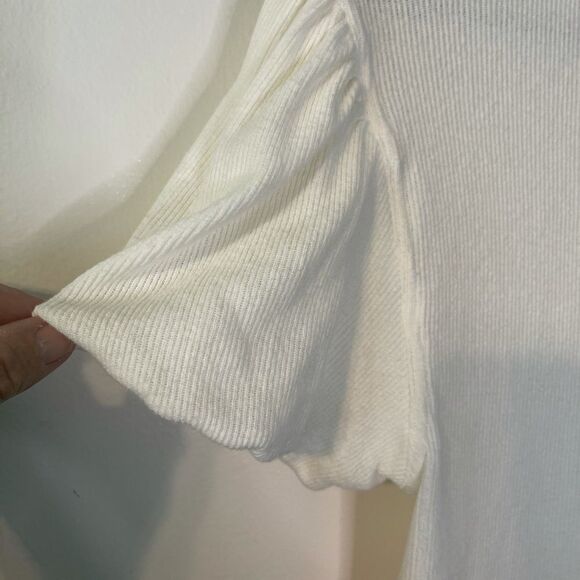 FREE PEOPLE Buttons Down Cropped Top.Size M - Picture 11 of 13